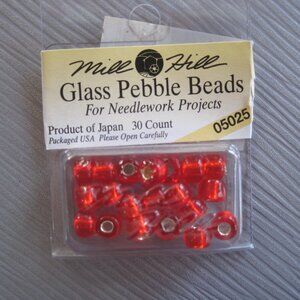 Mill Hill 30 Glass Pebble Beads 5.5mm - Ruby Red PBB-05025